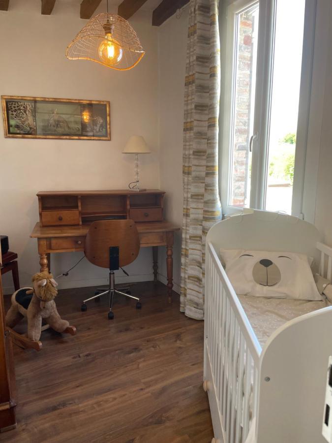 Villa Fontaine Avec Piscine Interieur Chauffee-Maison De Campagne Familiale -Ideal Vacances Ou Sejour Professionnel -3 Chambres-Bureau Separe -Lit Bebe - Parking Facile & Gratuit Ngoại thất bức ảnh