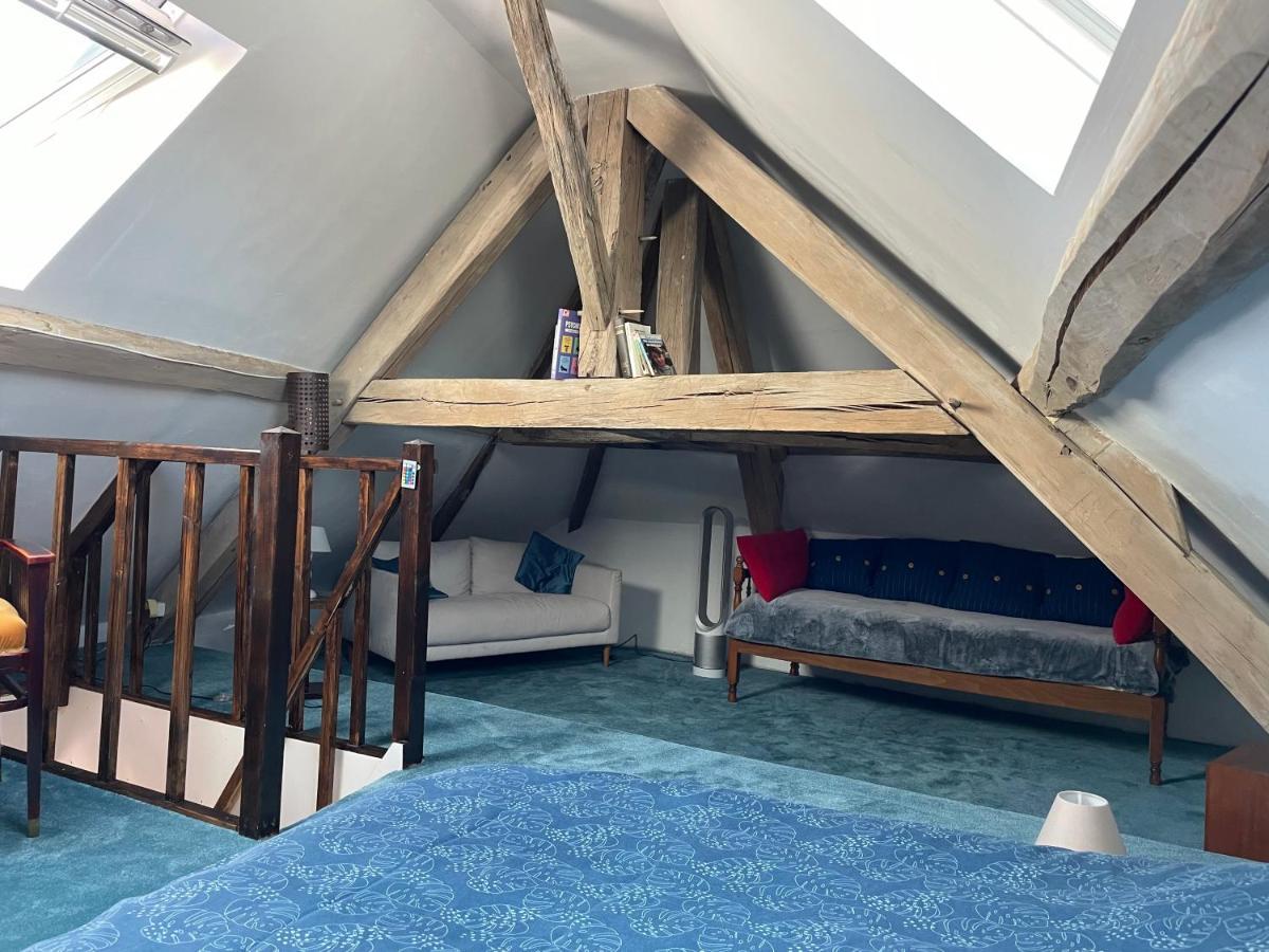 Villa Fontaine Avec Piscine Interieur Chauffee-Maison De Campagne Familiale -Ideal Vacances Ou Sejour Professionnel -3 Chambres-Bureau Separe -Lit Bebe - Parking Facile & Gratuit Ngoại thất bức ảnh
