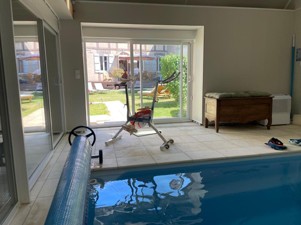 Villa Fontaine Avec Piscine Interieur Chauffee-Maison De Campagne Familiale -Ideal Vacances Ou Sejour Professionnel -3 Chambres-Bureau Separe -Lit Bebe - Parking Facile & Gratuit Ngoại thất bức ảnh