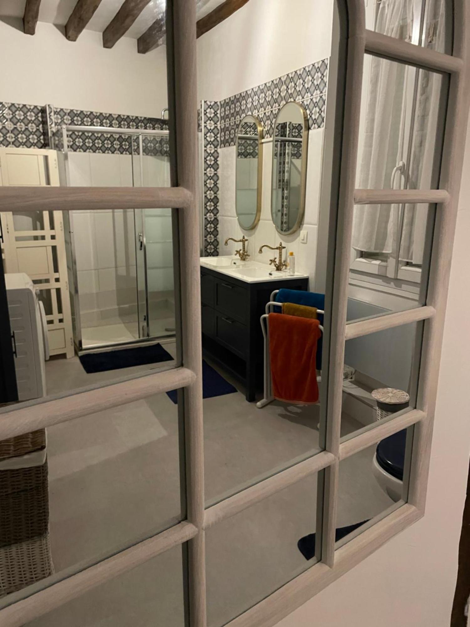 Villa Fontaine Avec Piscine Interieur Chauffee-Maison De Campagne Familiale -Ideal Vacances Ou Sejour Professionnel -3 Chambres-Bureau Separe -Lit Bebe - Parking Facile & Gratuit Ngoại thất bức ảnh